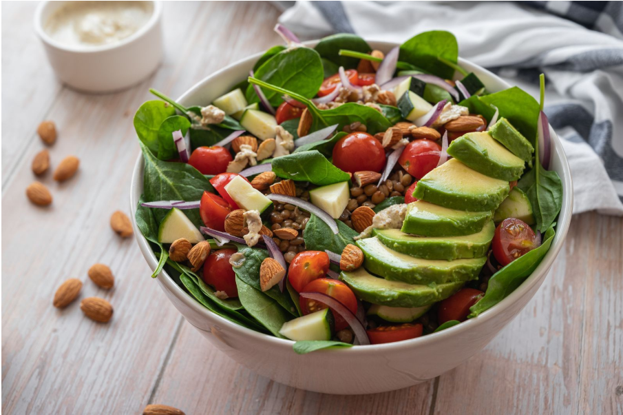 Shouldn’t you eat salad for dinner? Nutrition experts reveal the impact of raw food on sleep and healthy dinner suggestions